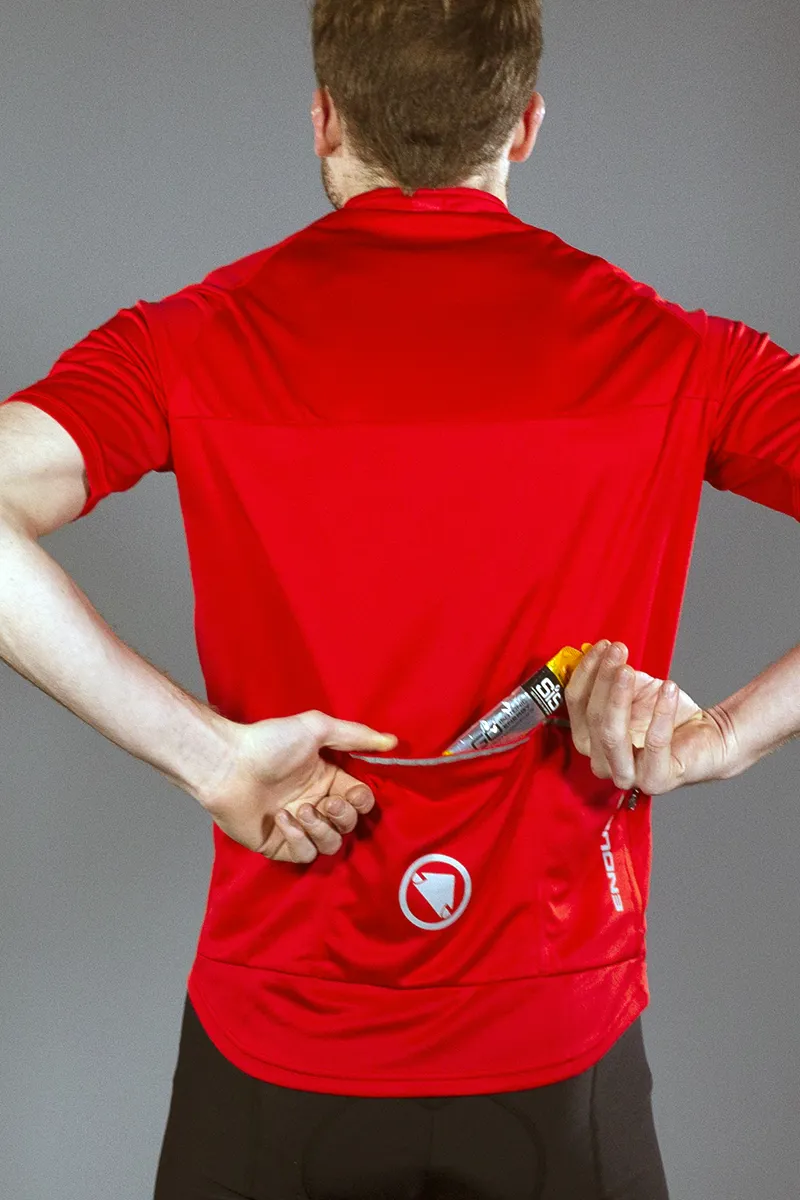 Endura Xtract II Short Sleeve Jersey in Red-2